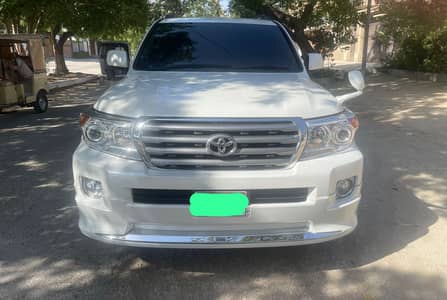 TOYOTA LAND CRUISER AX-G