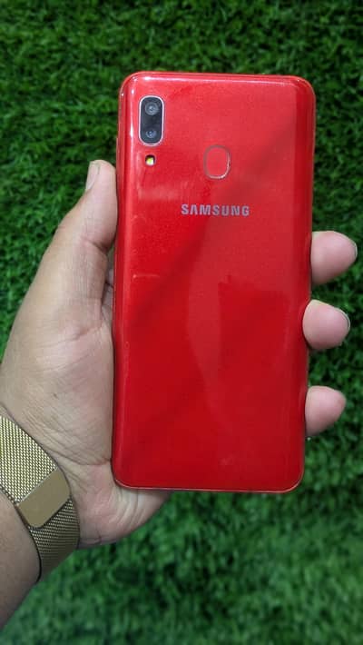 Samsung Galaxy A20