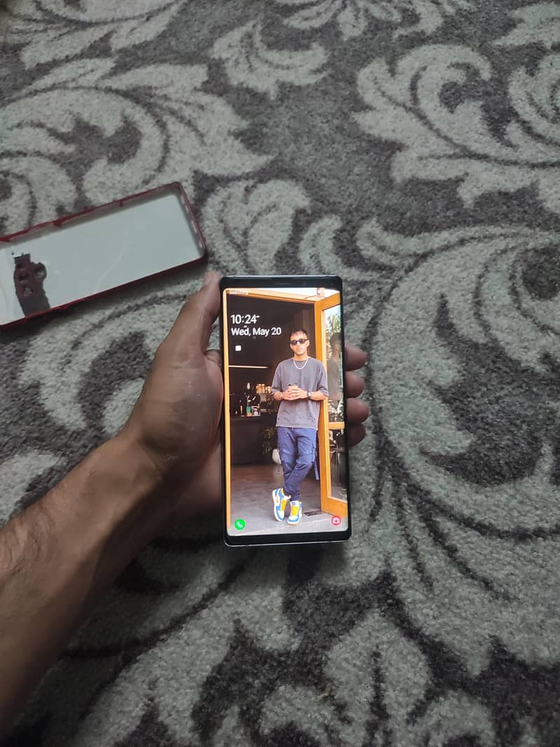 Glaxy Note 9 4