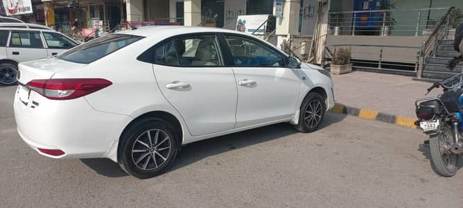 TOYOTA YARIS 1.3 ATIV CVT (2021 Model)