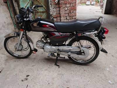 Honda CD 70 | 2025 Model | Just like new