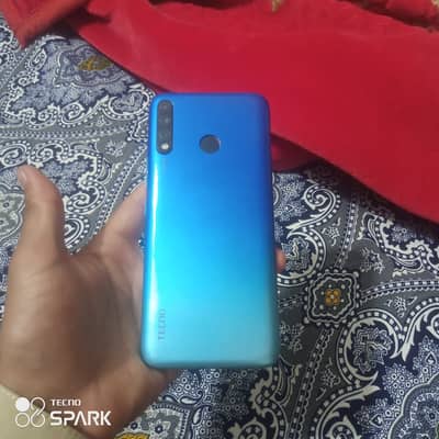 Tecno Spark 4