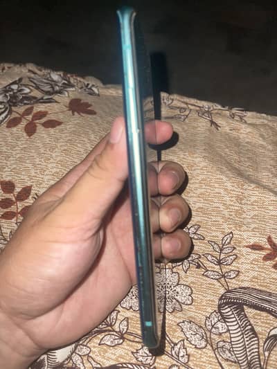 One plus 8 12/256GB