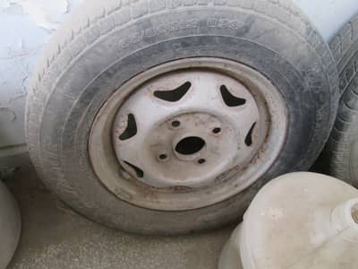 13' tyre with stepney for spare wheel O332,36O9.289
