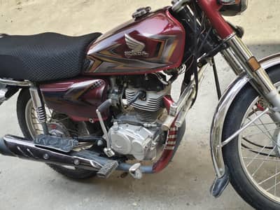 HONDA 125 2024/25 NEW Conditon 10/10