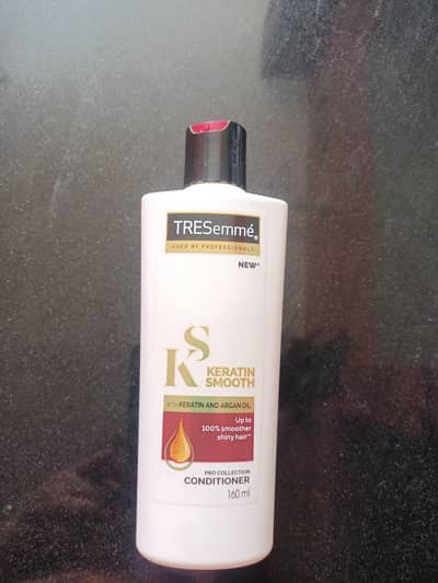 TRESemmé Keratin Smooth Conditioner 160ml