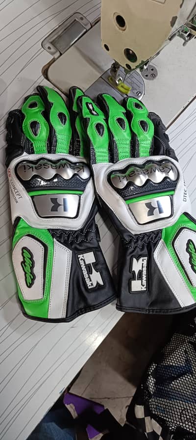 alpinestars dainese KTM ducati yamaha honda racing gloves protactive