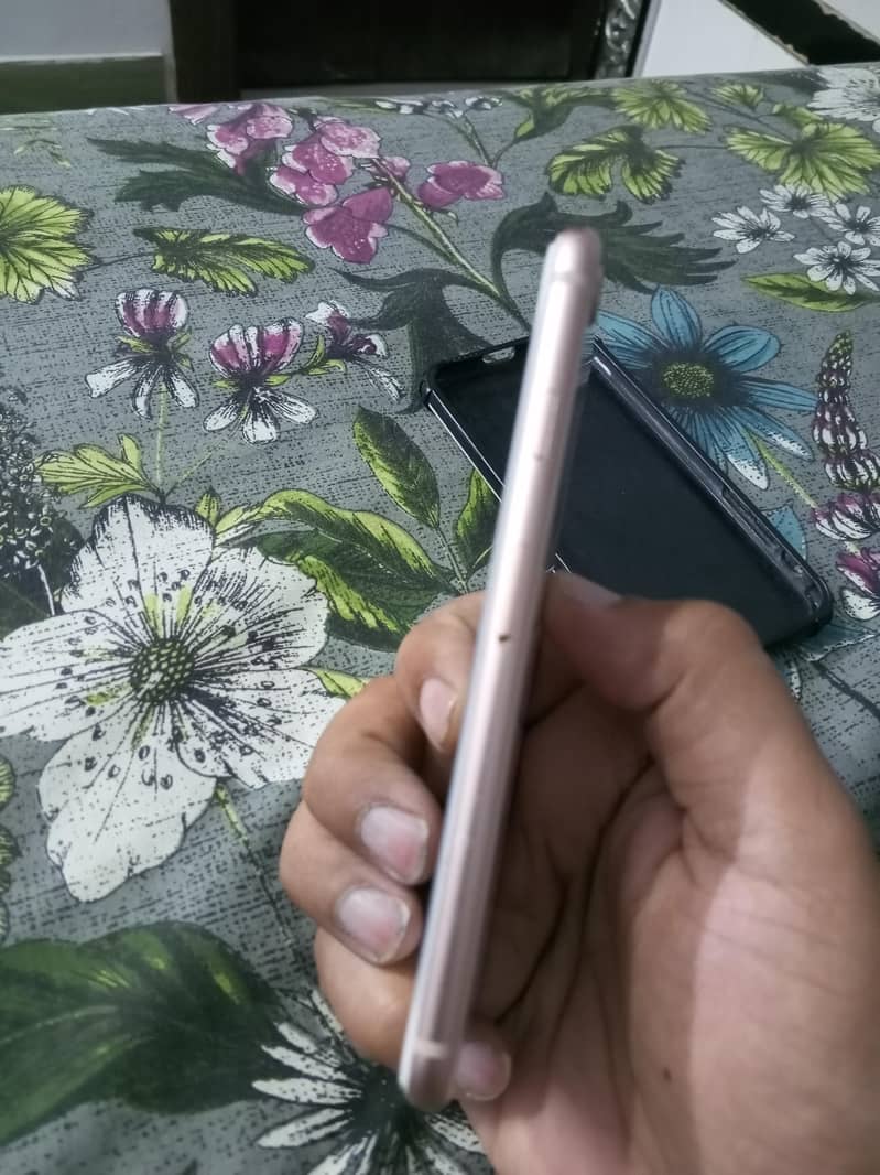 iphone 8 rose gold 1