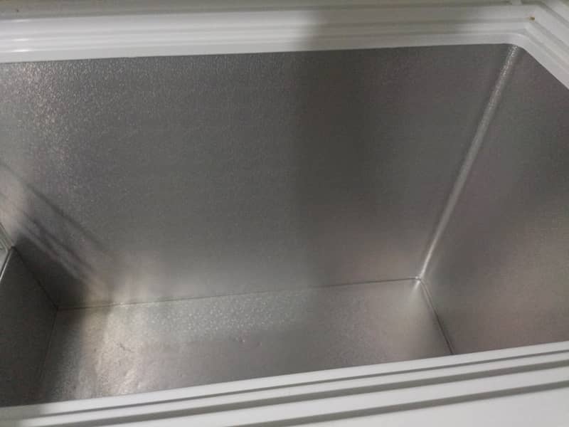 refrigerator 2