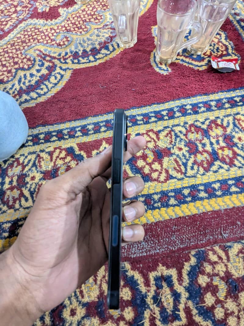 iPhone 13 5
