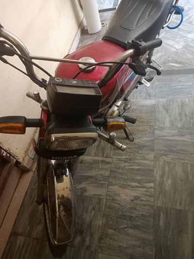 Honda CD 70 2016