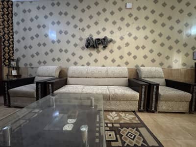 5 seater sofa set new in condition