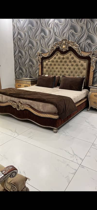 Designer king size bed and mirror frame