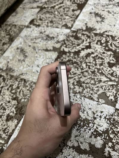 Iphone 16pro 128gb 90health geninue 10/9condition only screen change