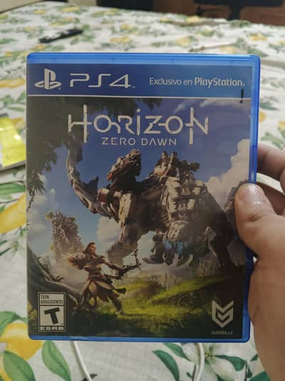 horizon zero dawn cd almost new condition slightly used