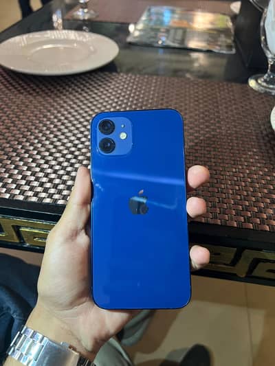 i phone 12 non pta  10/10