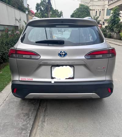 Toyota cross 1.8 hybrid x full option