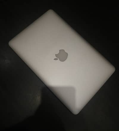 MACBOOK AIR 2013, 11 inch (selling for parts)