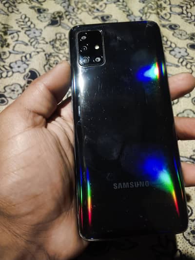 SAMSUNG A51