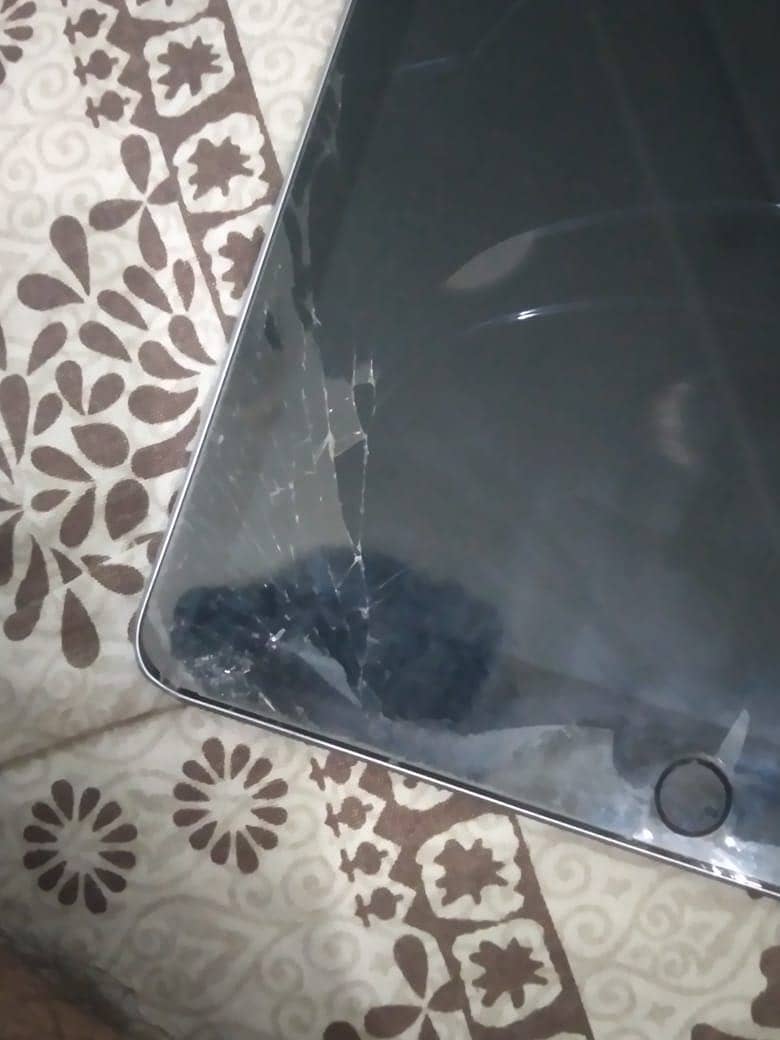 iPad 6 2