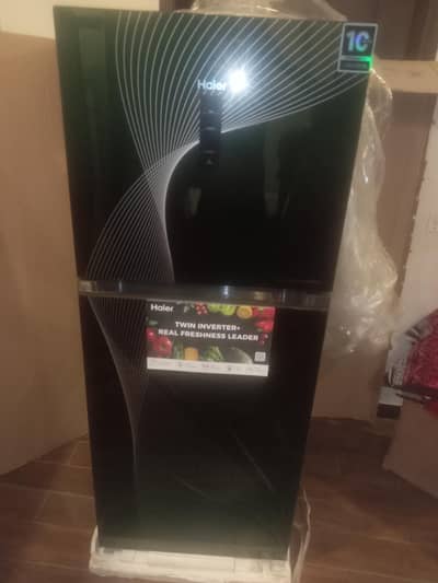 brand new packed not single use untouch DC haier large size