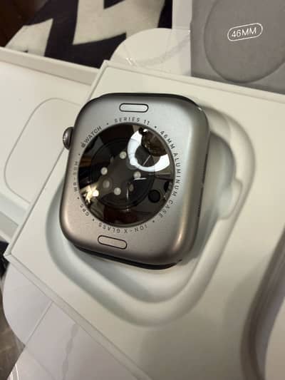 Apple Watch Series 11 - 46mm - Space Grey