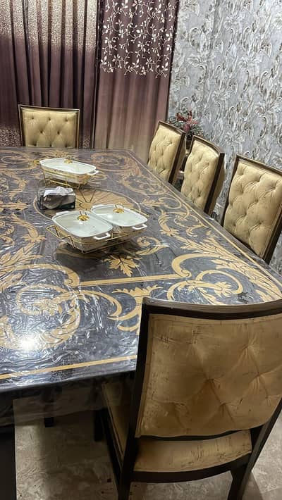 dining with 8 chairs