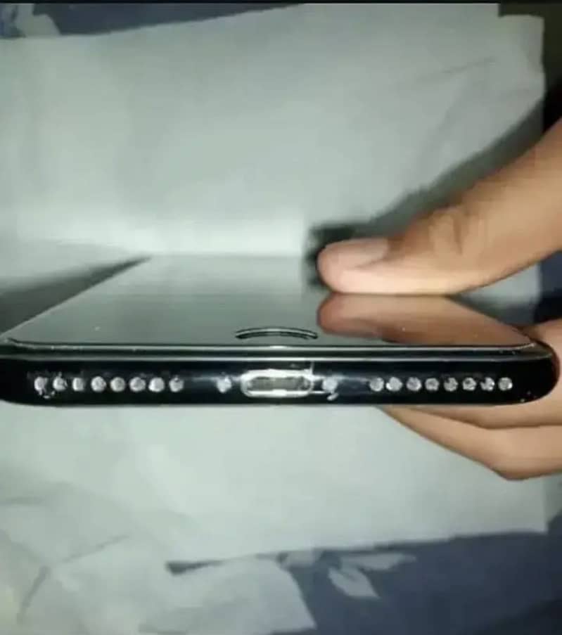 iPhone 7 Plus 2