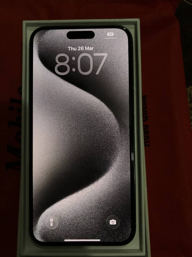 iPhone 15 pro max 2