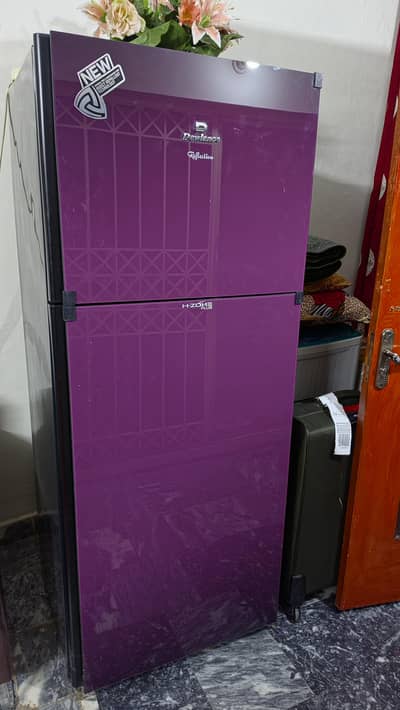 Selling Dawlance refrigerator in a brand new condition