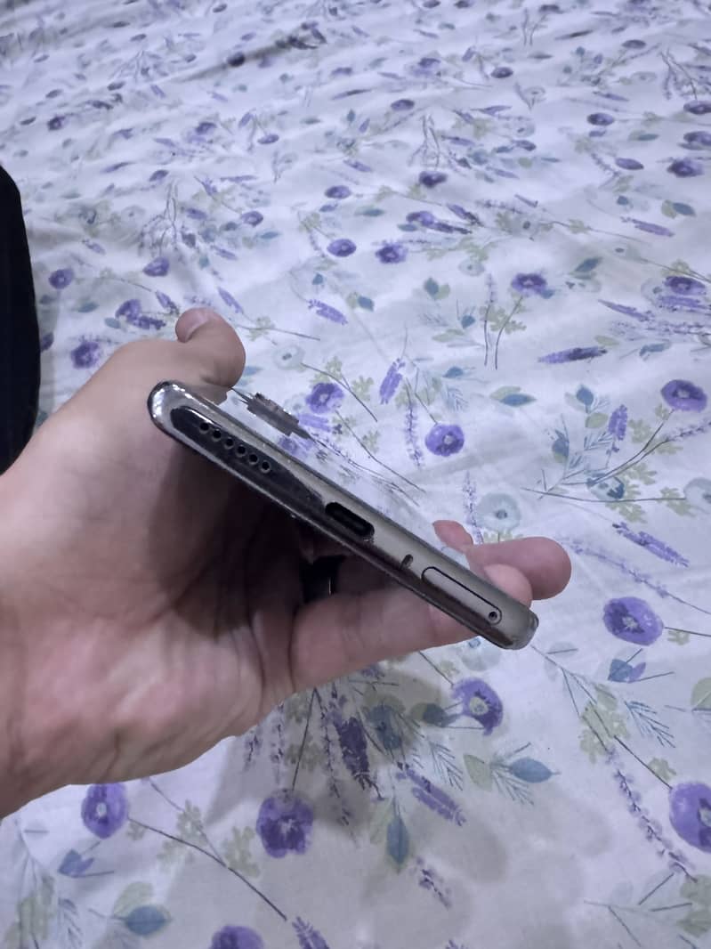 Camon 40pro 7