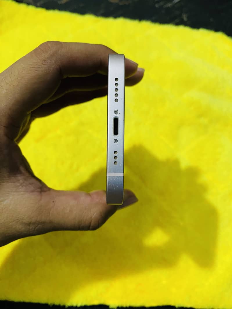 IPhone 13 FU sim non active 5