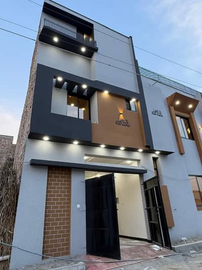 Prime Location 1 Marla House For sale In Rs. 9500000 Only