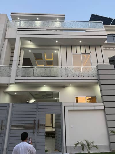 Prime Location 5 Marla House In Arbab Sabz Ali Khan Town Executive Lodges For sale At Good Location
