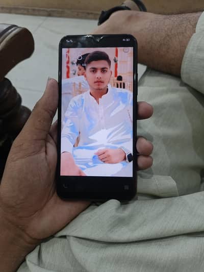 vivo y 15