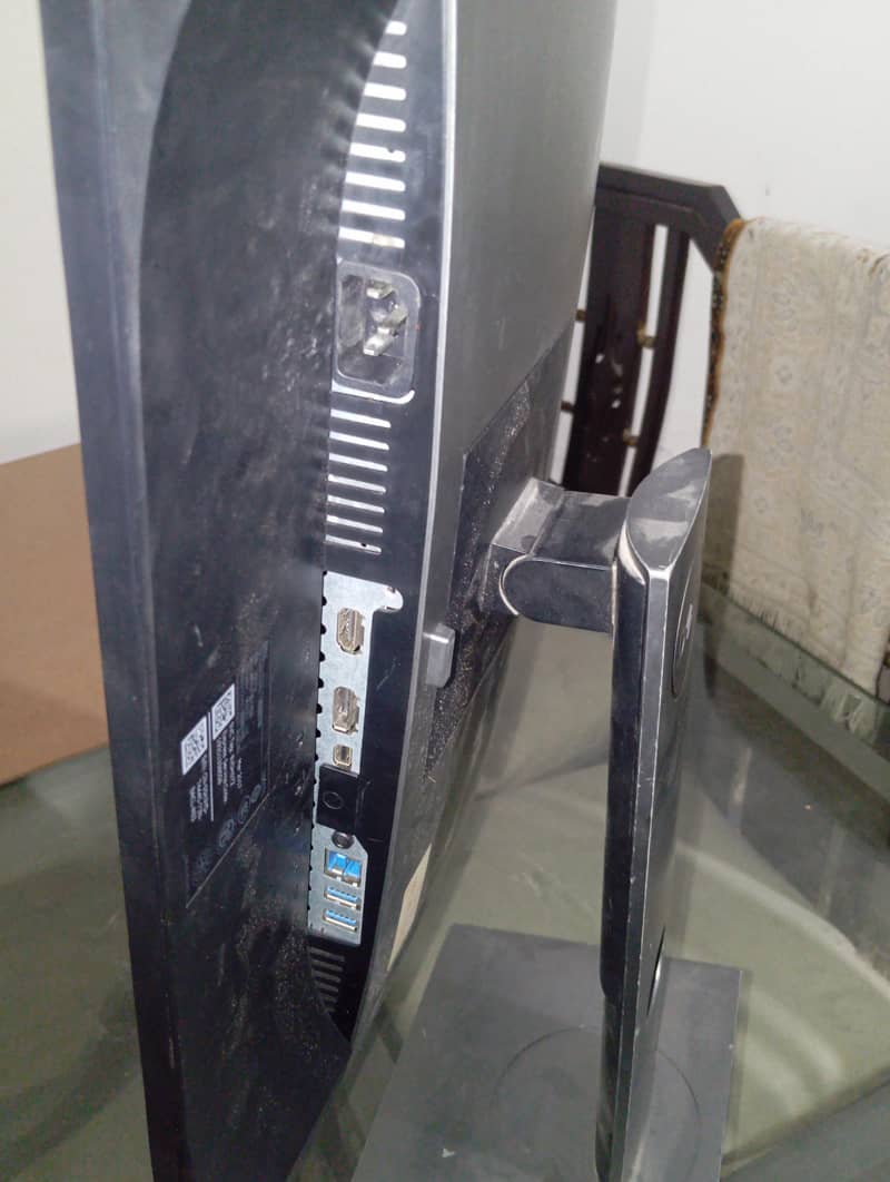monitor dell model  U2517Hf 3