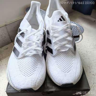 Adidas Ultraboost Light Shoes EU 42 US 8.5