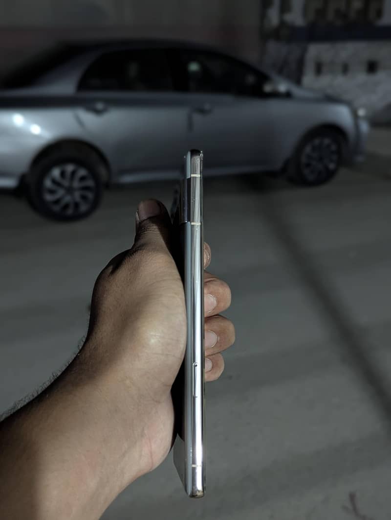 Google Pixel 7 Pro 4