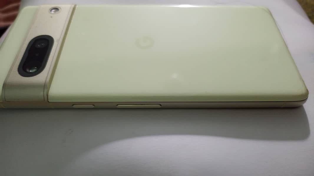Google Pixel 7 3