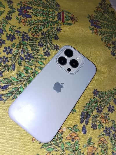 Iphone 15 pro 10/10