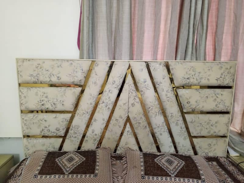 bed ,side table and dressing table 1