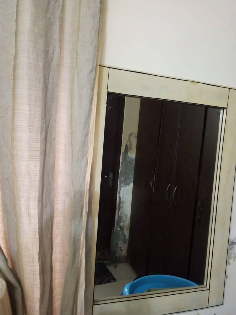 bed ,side table and dressing table 2
