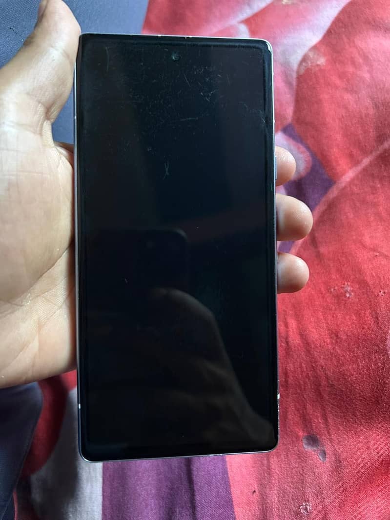 Google pixel 7a 4