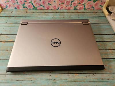 Dell Latitude 3330, i5 3rd gen, 8gb ram, 320 hard