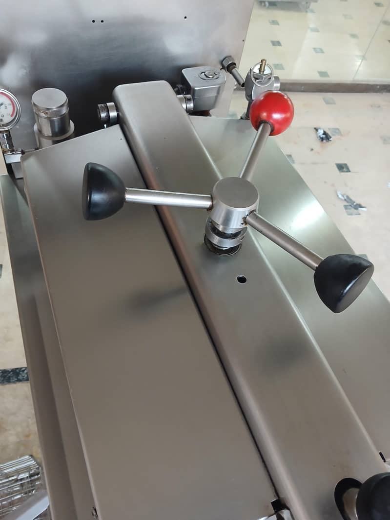 brost machine imported 11