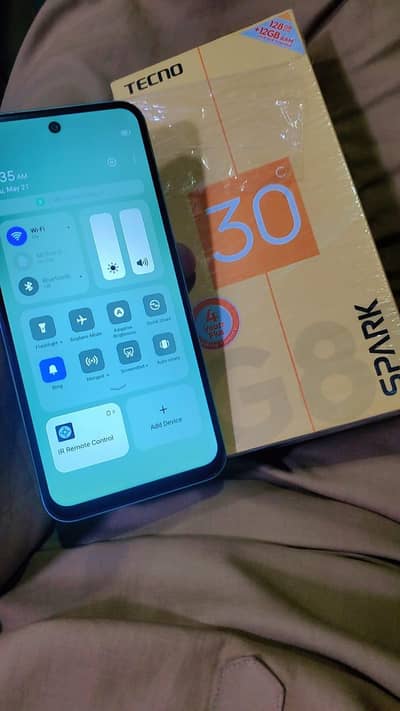 tecno spark 30c 10/10 mint box charger