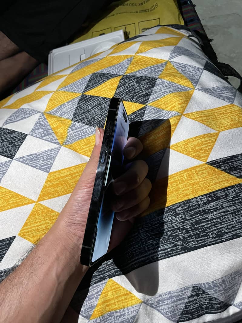 Iphone 14 pro 3