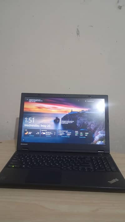 Lenovo Thinkpad W540 i5 4th gen 8  256 Gb Ssd 2Gb NVIDIA Graphic card