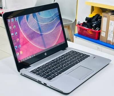Ho Elitebook (Model No:840G3) (Ci5 "6Gen")  8/128SSD  Ci5 "6Gen"