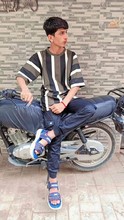 HUSSNAINGUJJAR